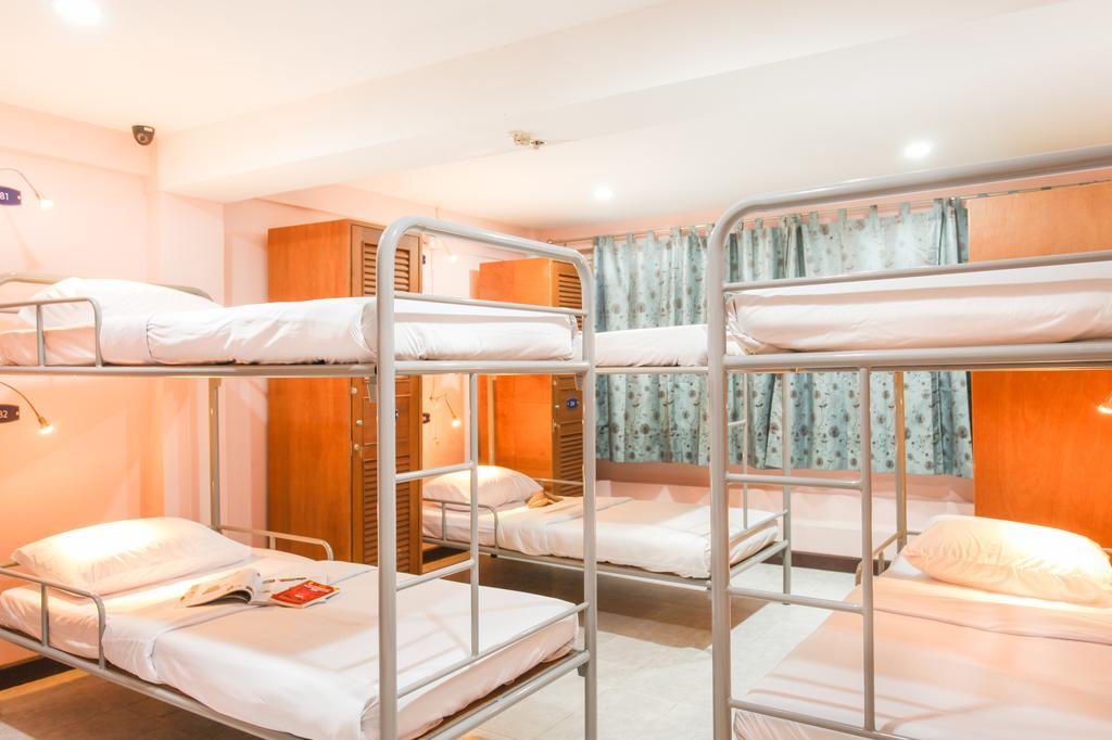 Hostel 8 Sukhumvit Soi 8 Bangkok Pokoj fotografie