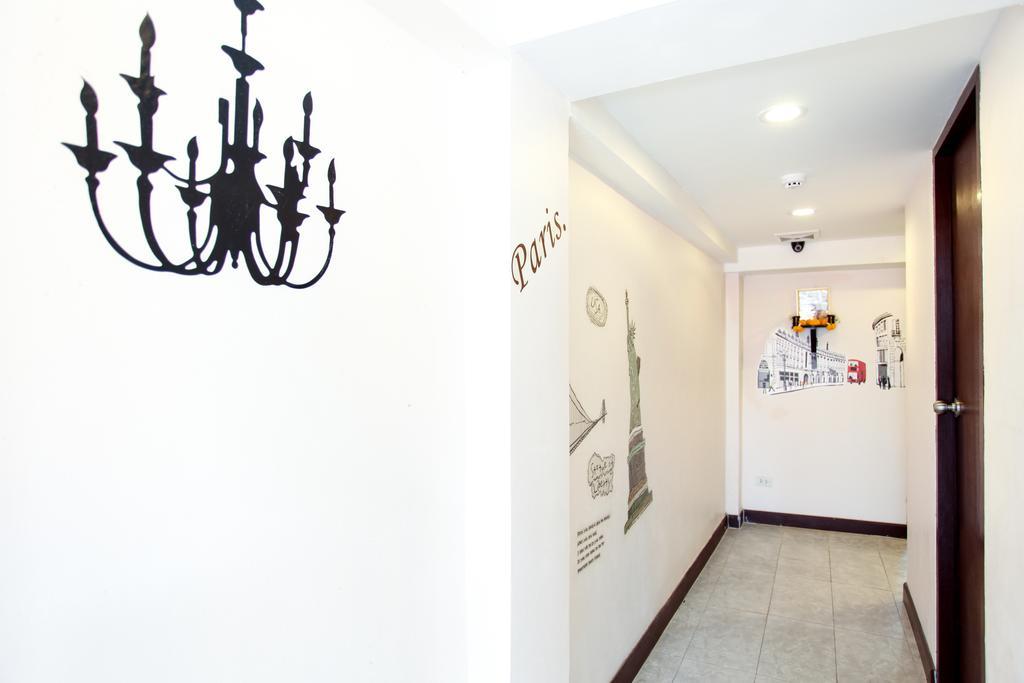 Hostel 8 Sukhumvit Soi 8 Bangkok Exteriér fotografie
